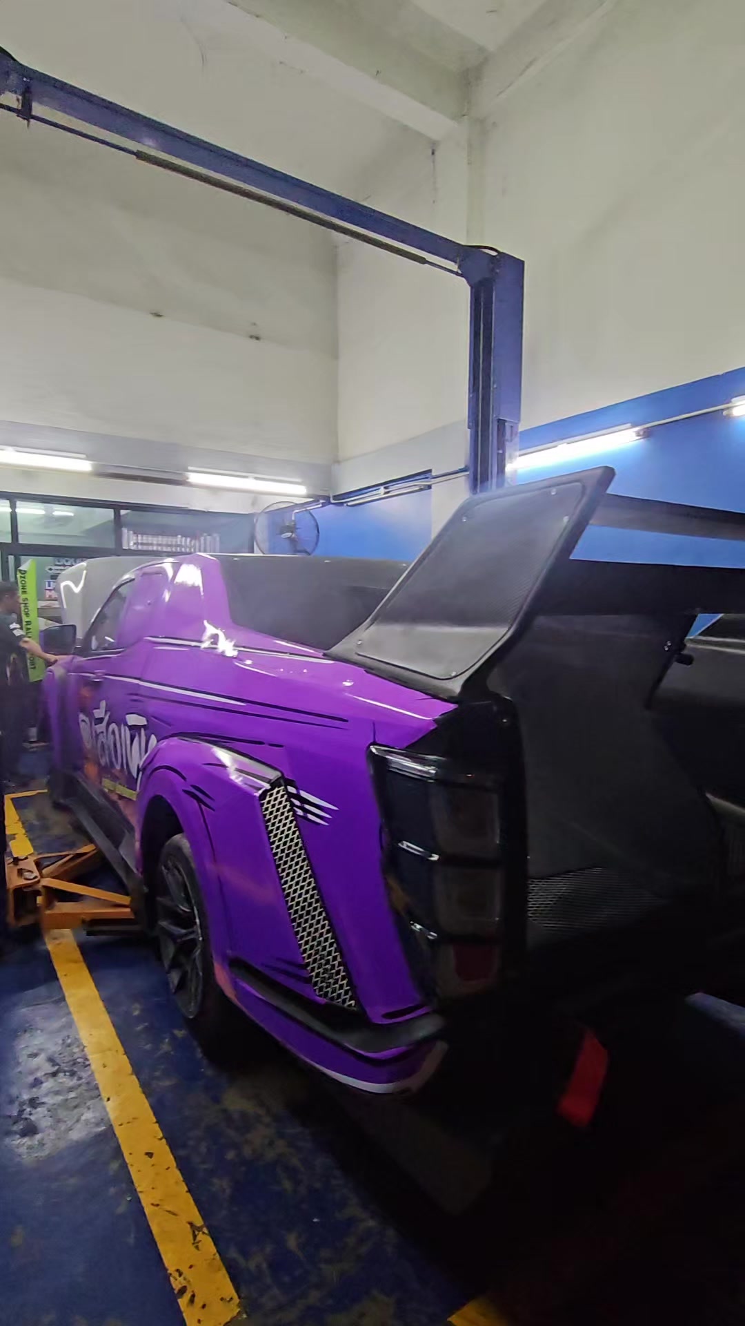 @Ozone motor sport