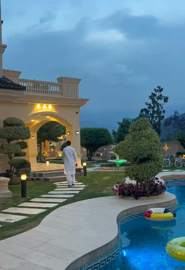 @Elyas Ghanizai
