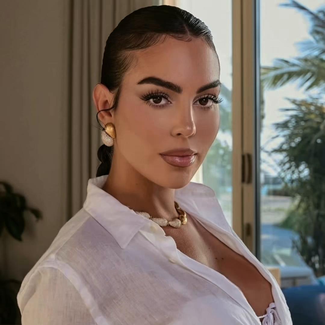 @🤍