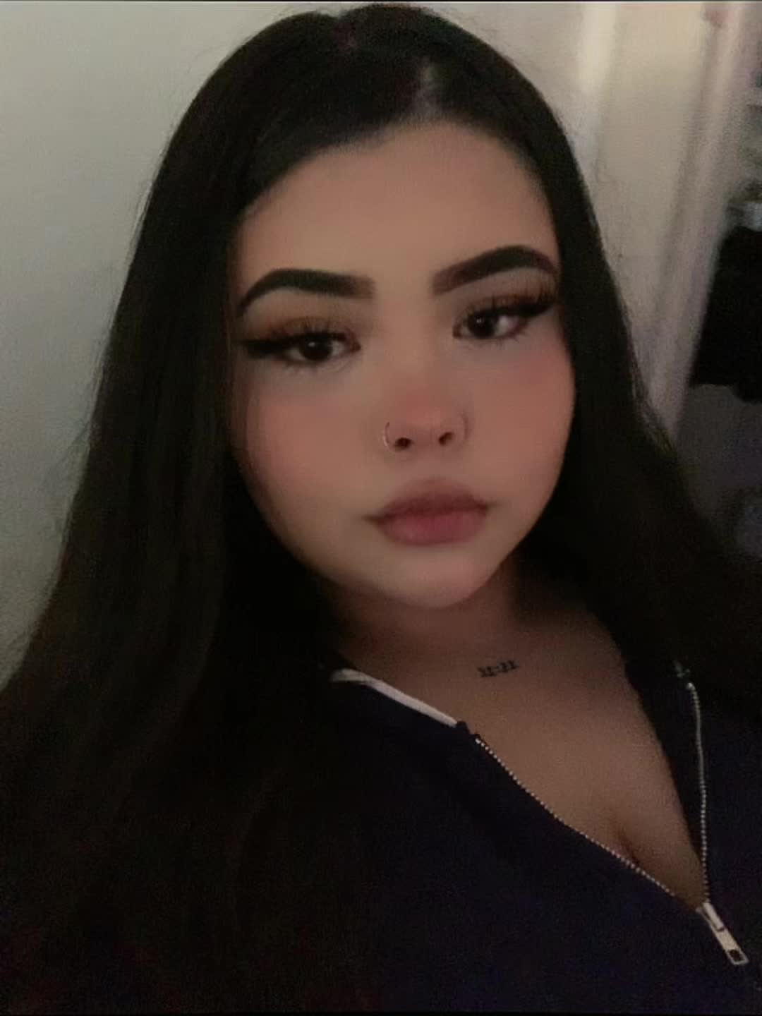 @Binthyaaa