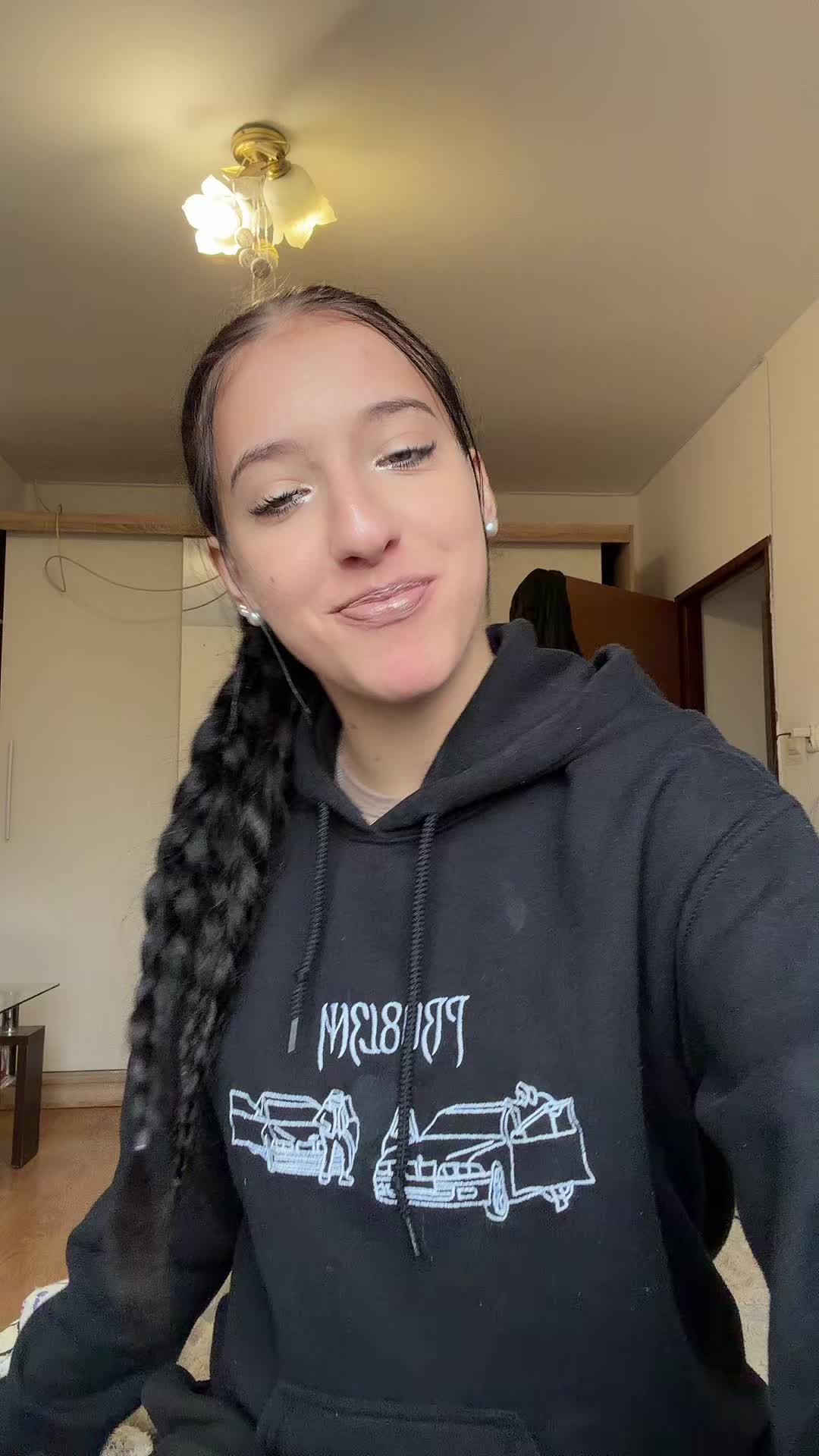 @patkahallas☠️💅