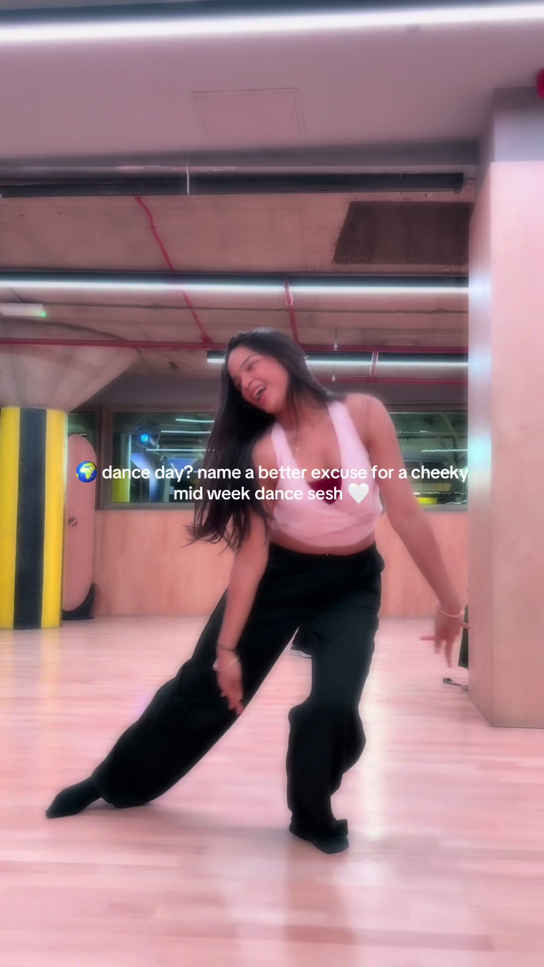 @Simran🤍