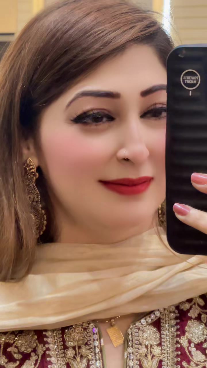 @Shehla Gul Official