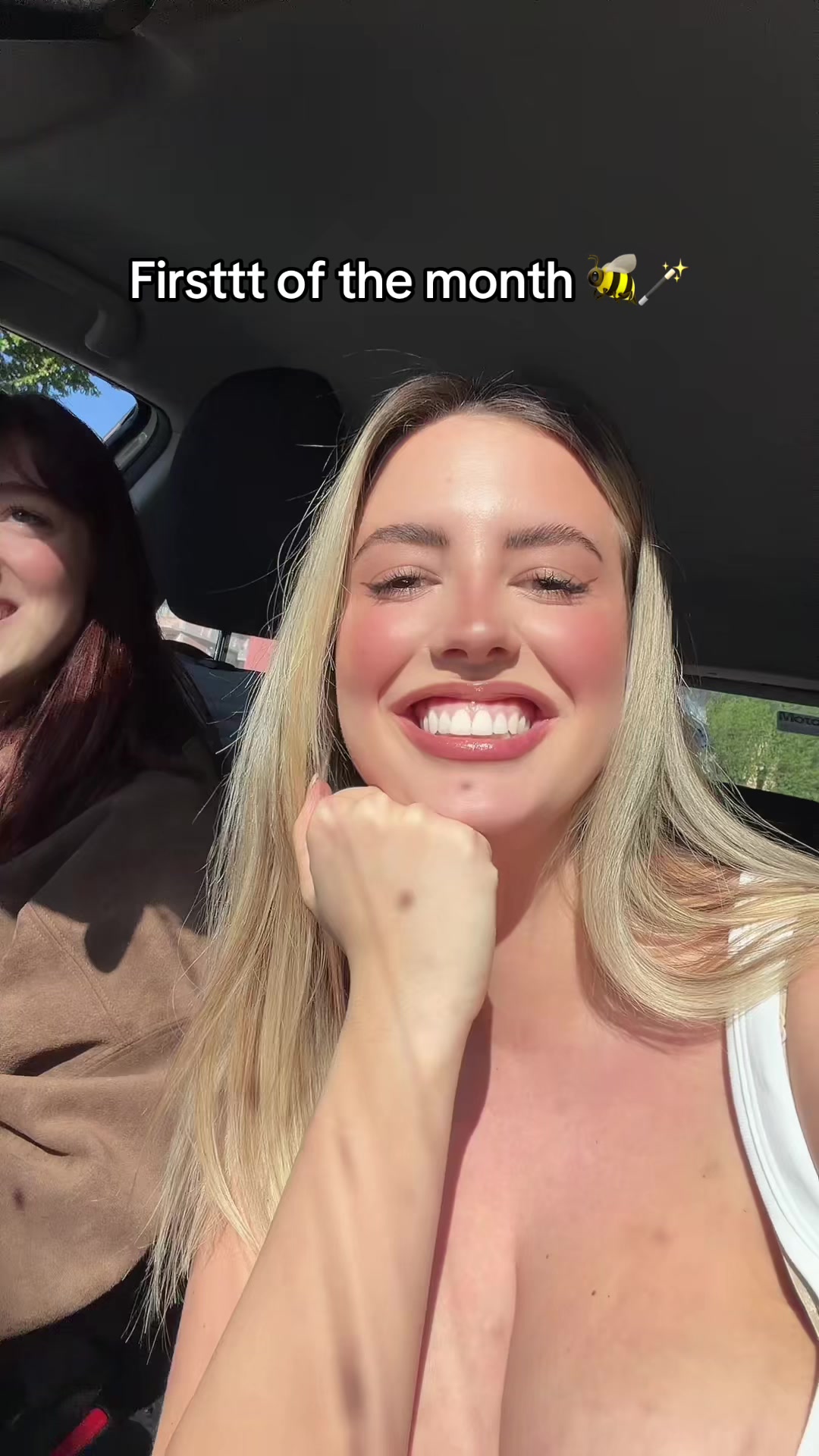 @lali957