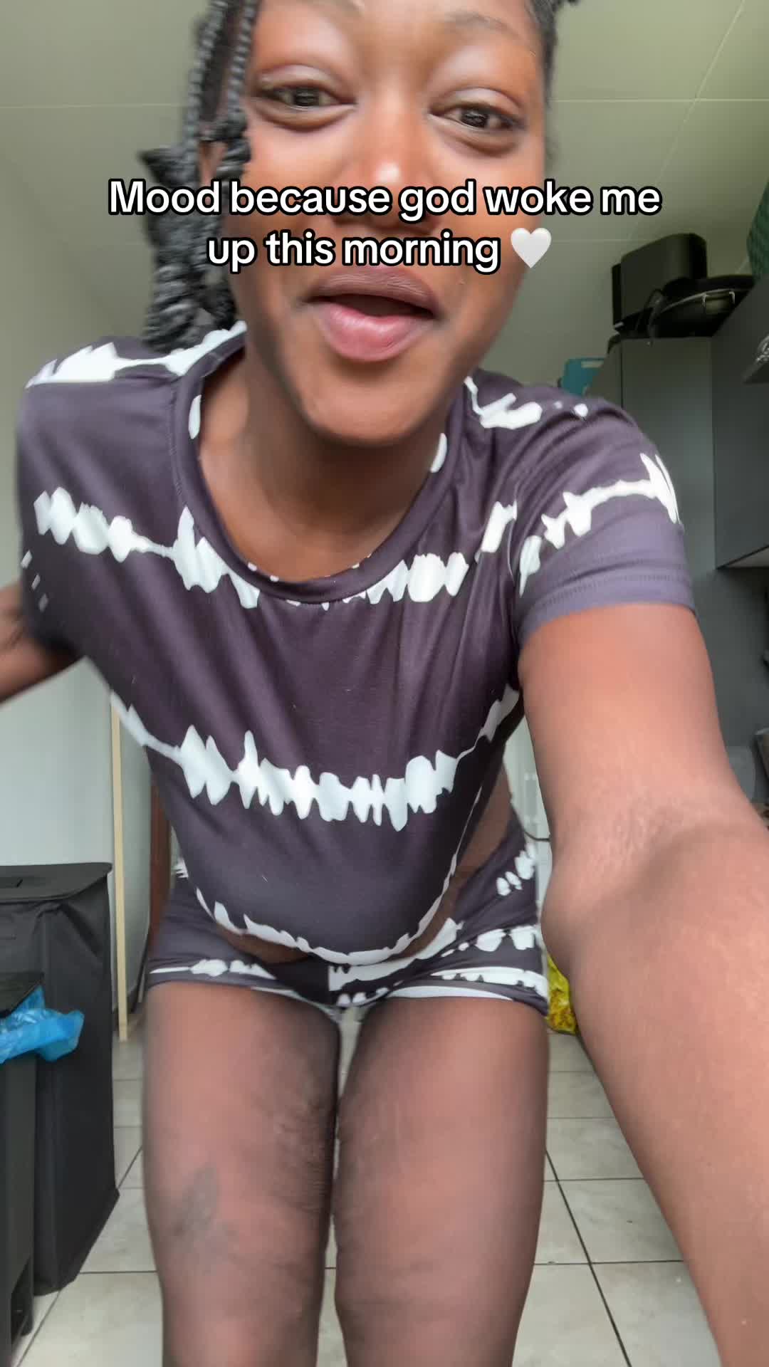 @Enoaboraa