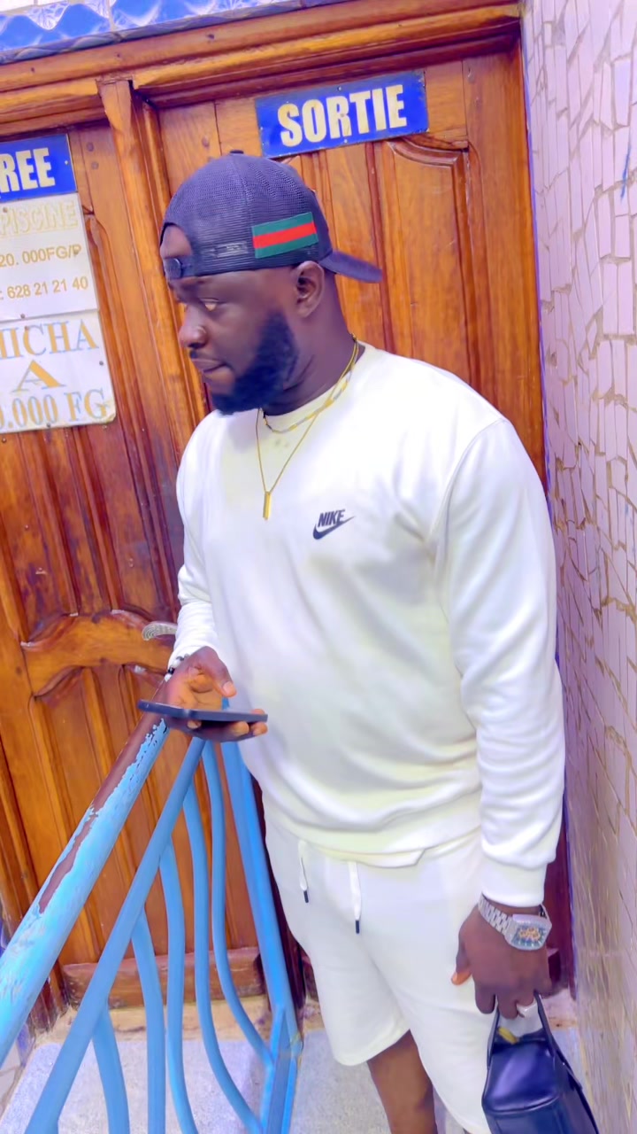 @Oumar Rick Ross conde