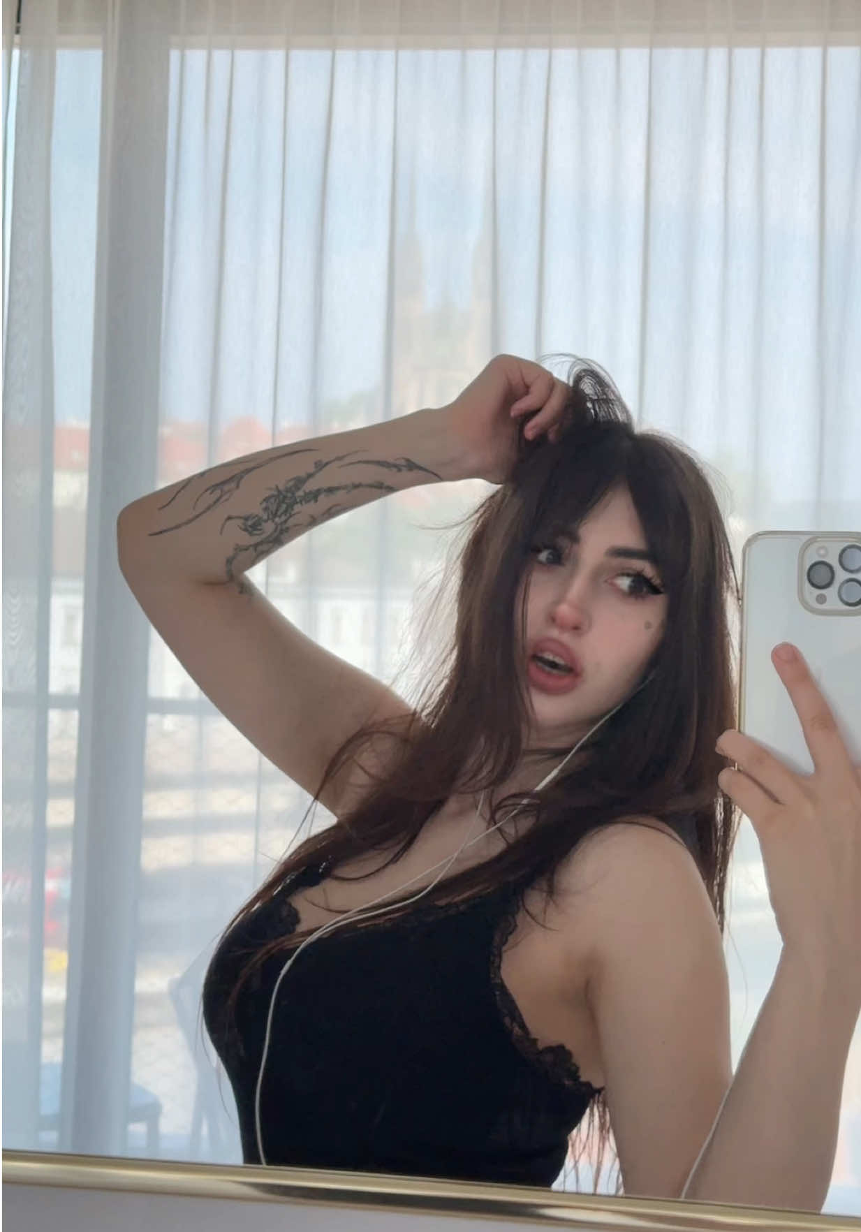 @cryinghinxy