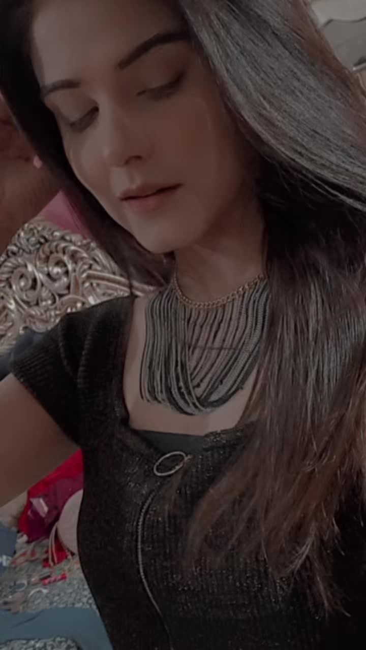 @Benazir Khan
