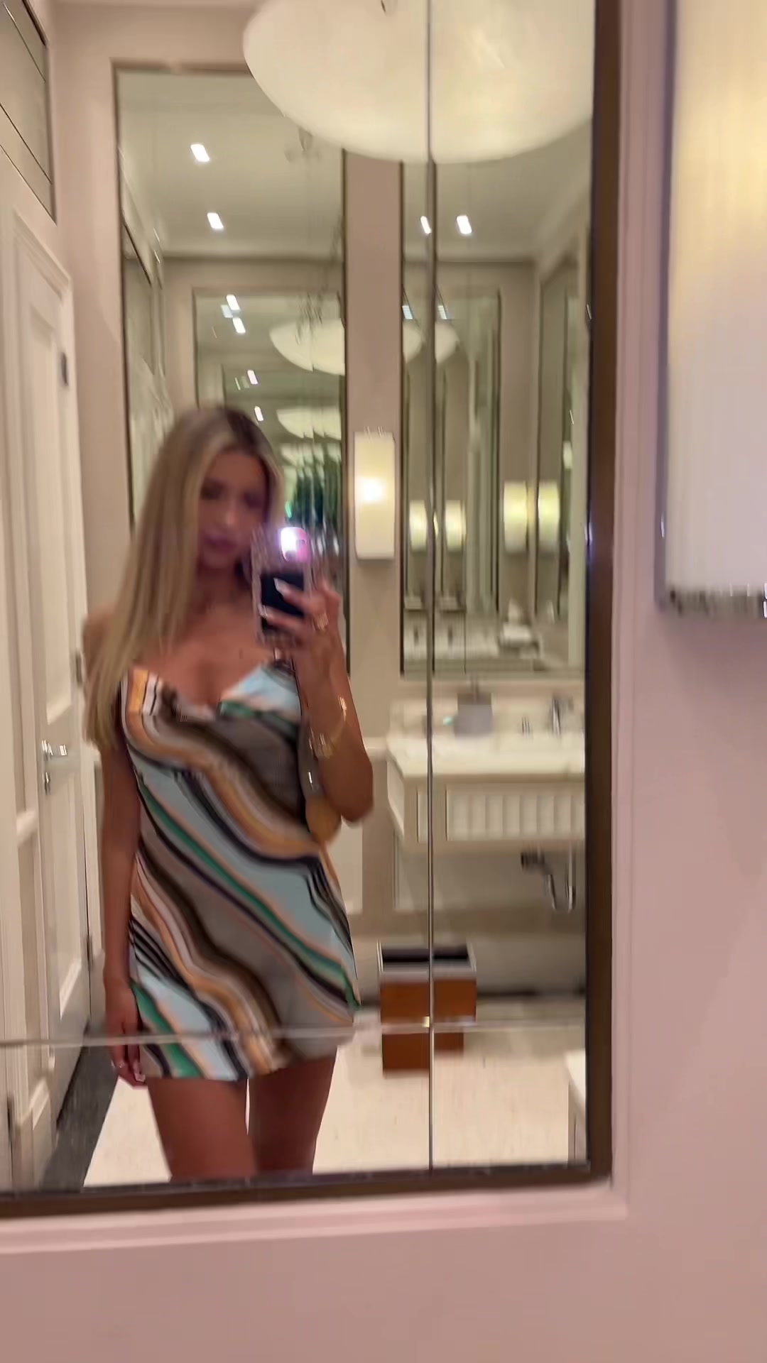 @T