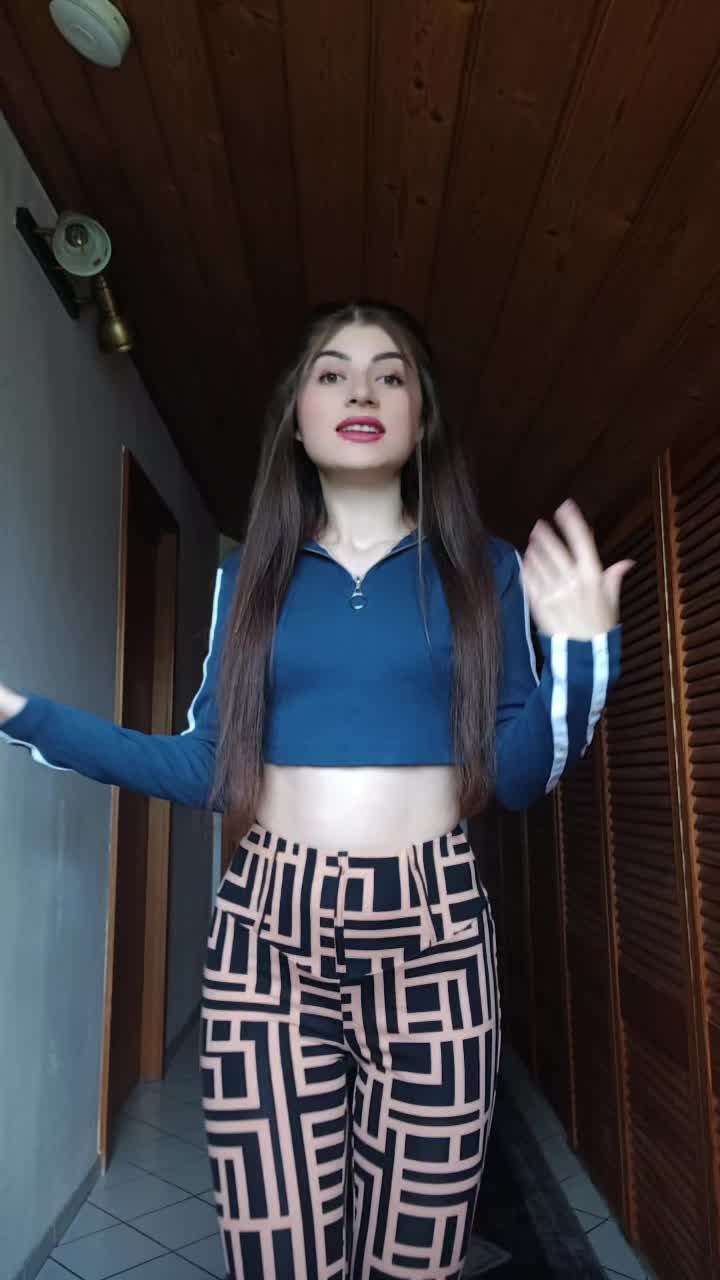 @Elena18🌺