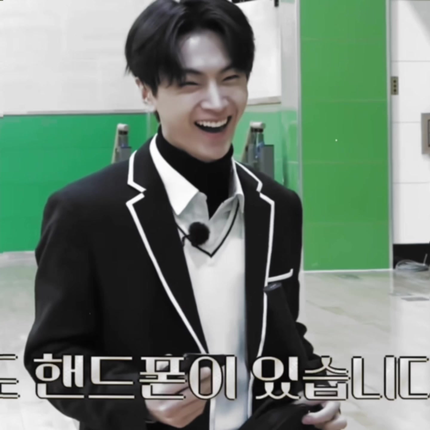 @lay