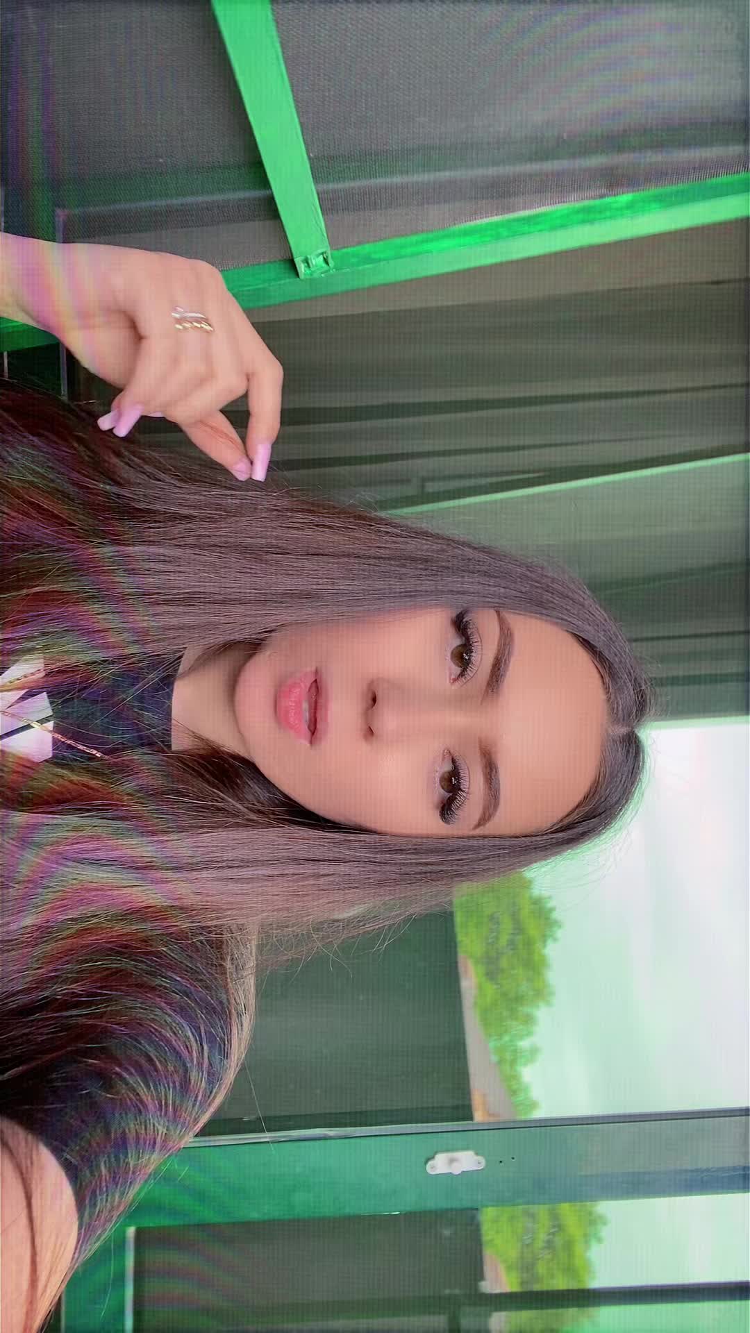 @ɛnd LARISA