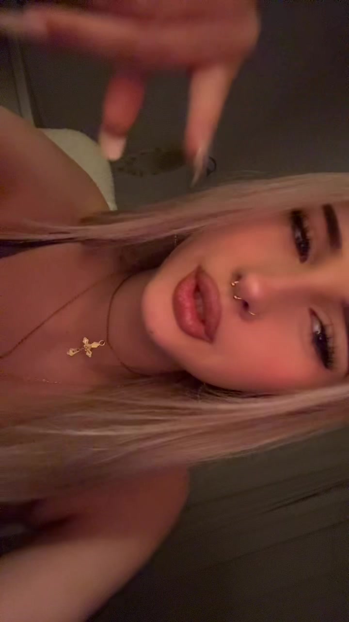 @💋