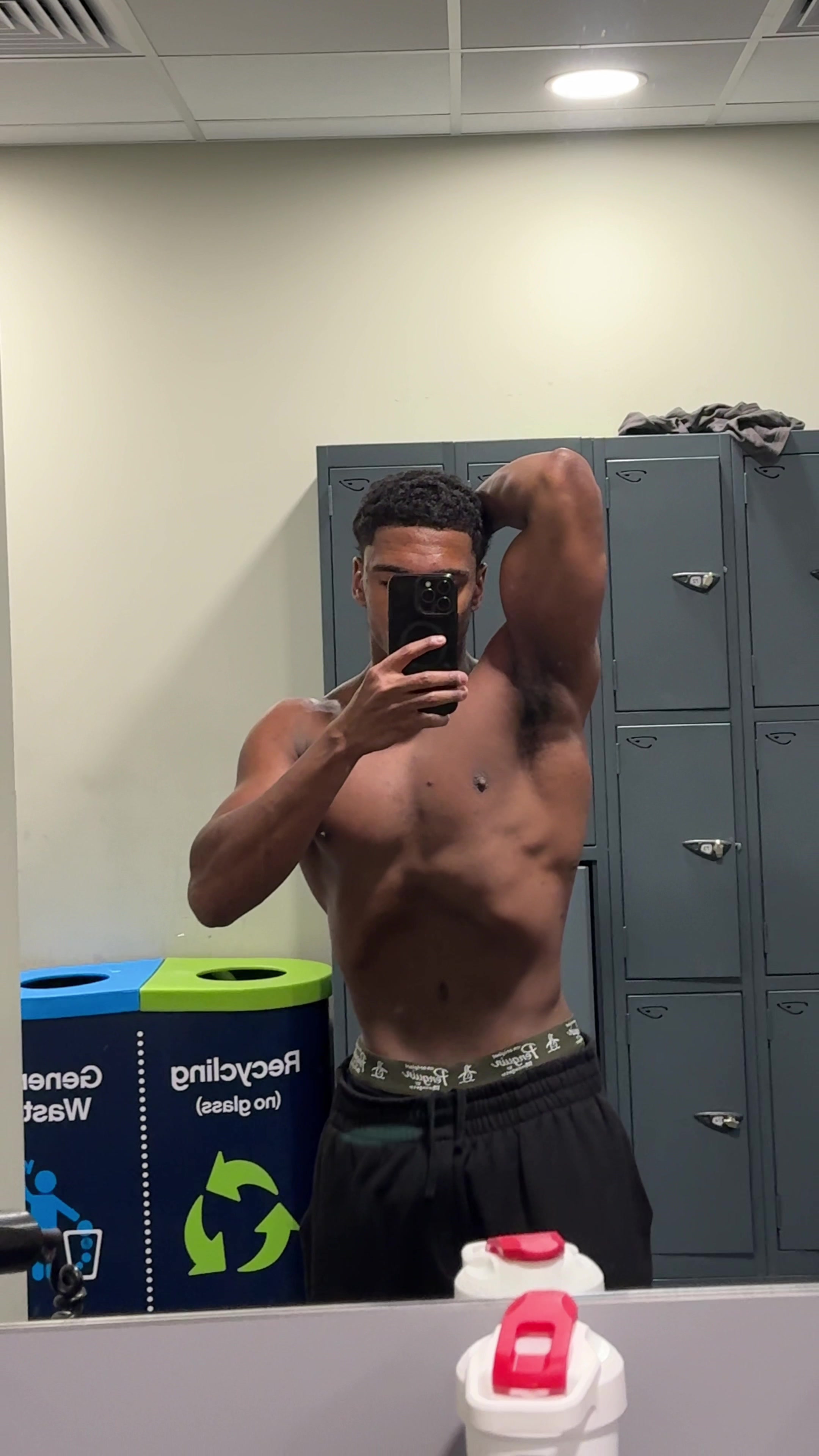 @Anabolic&ensp;Ash&ensp;⚡️