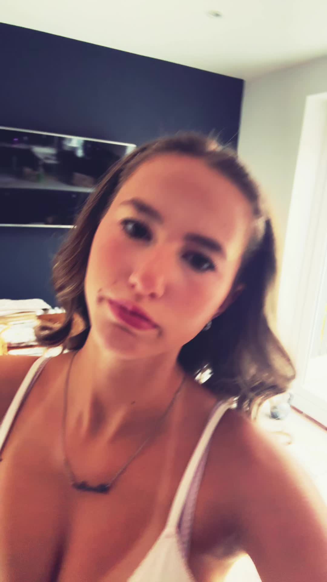 @𝐩𝐡𝐞𝐞𝐛𝐬 ❦