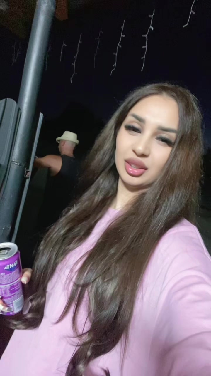@Dennde
