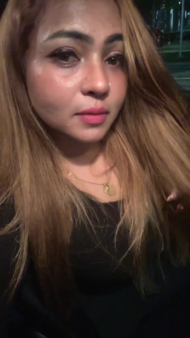 @Roginni Priya Munusa