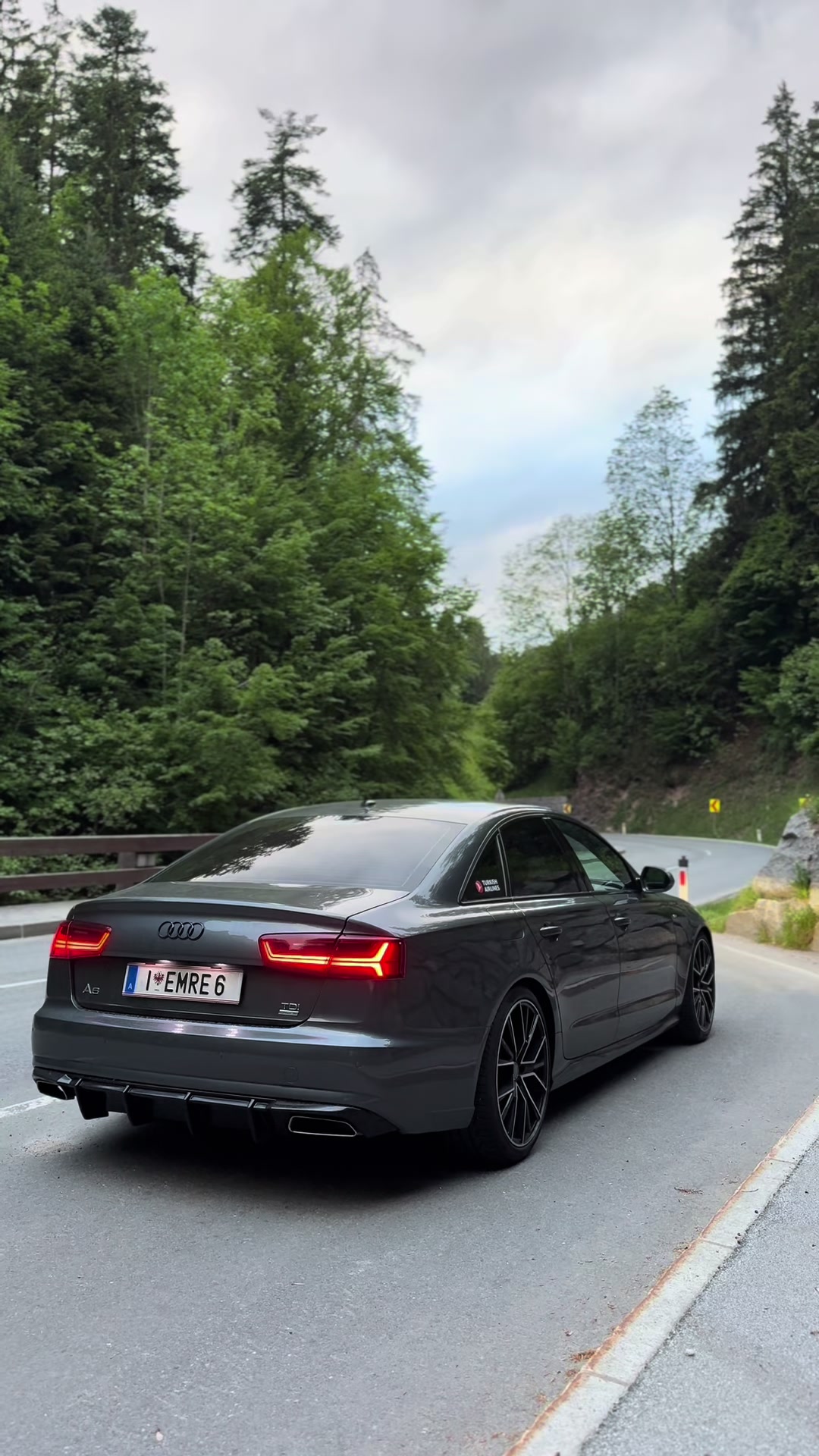 @𝘌 𝘔 𝘙 𝘌