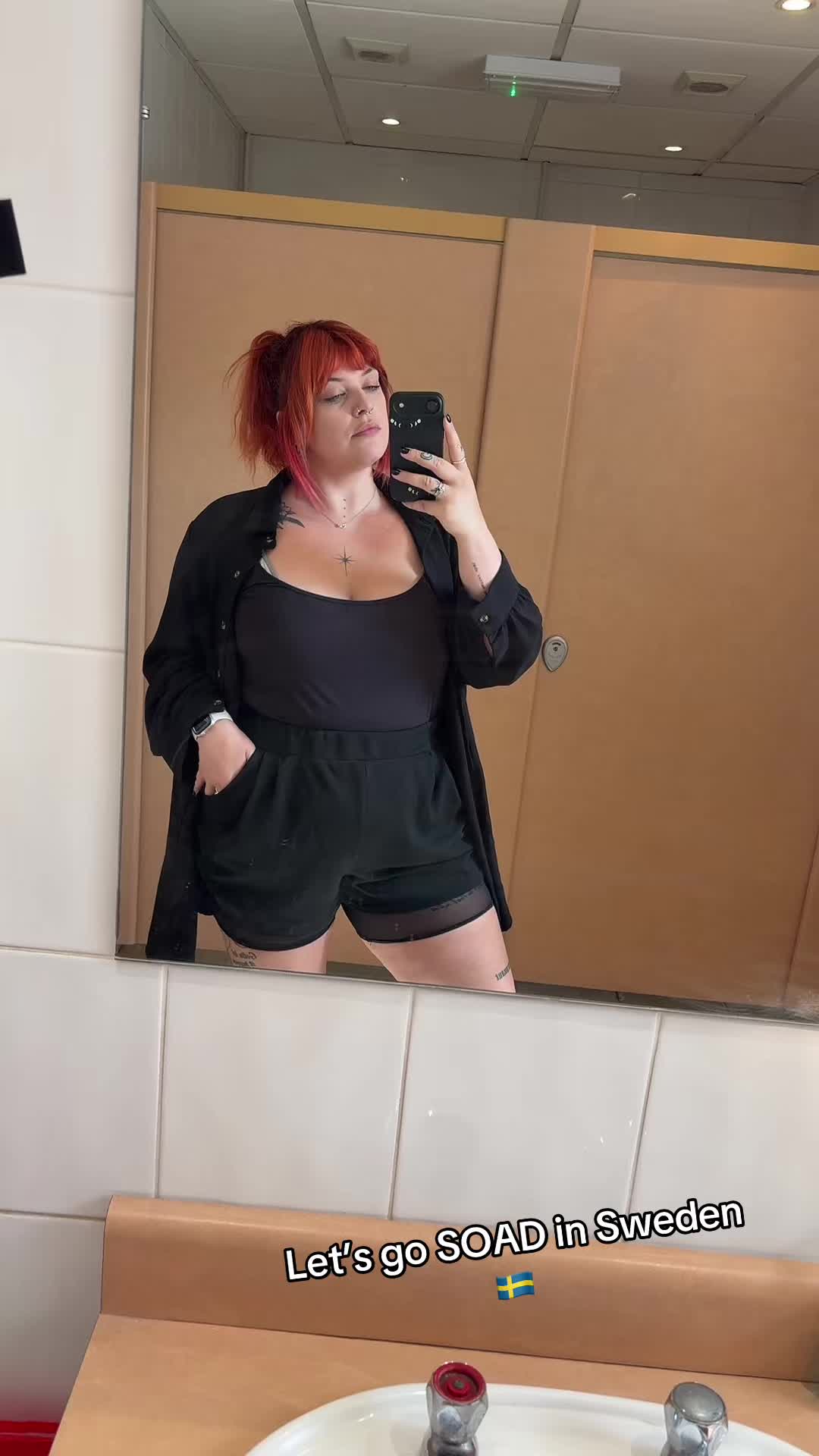 @Hollyyy