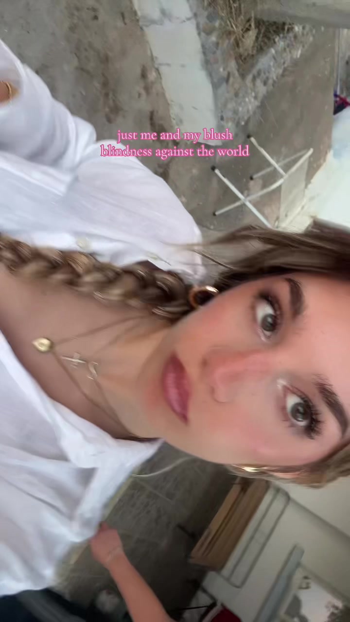 @aimily_b