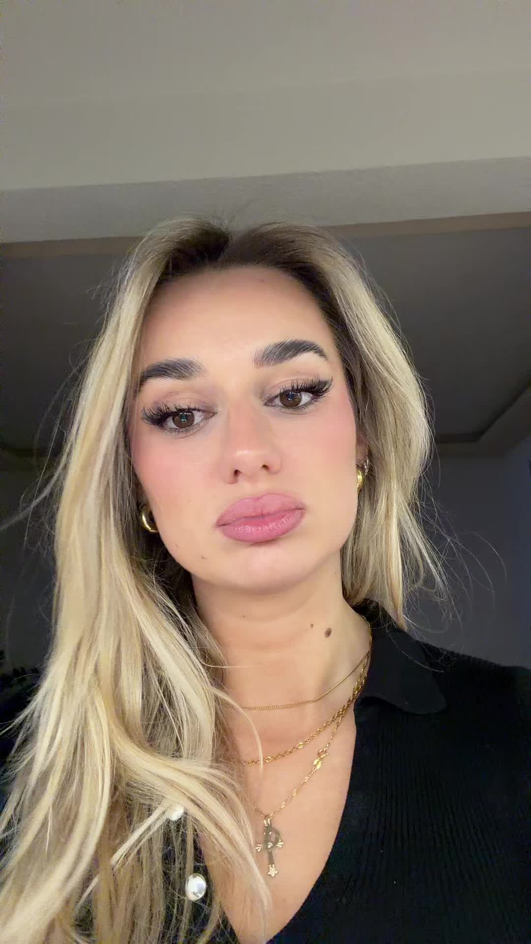 @dajanaa7
