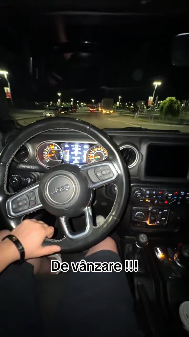 @Clau Tuș
