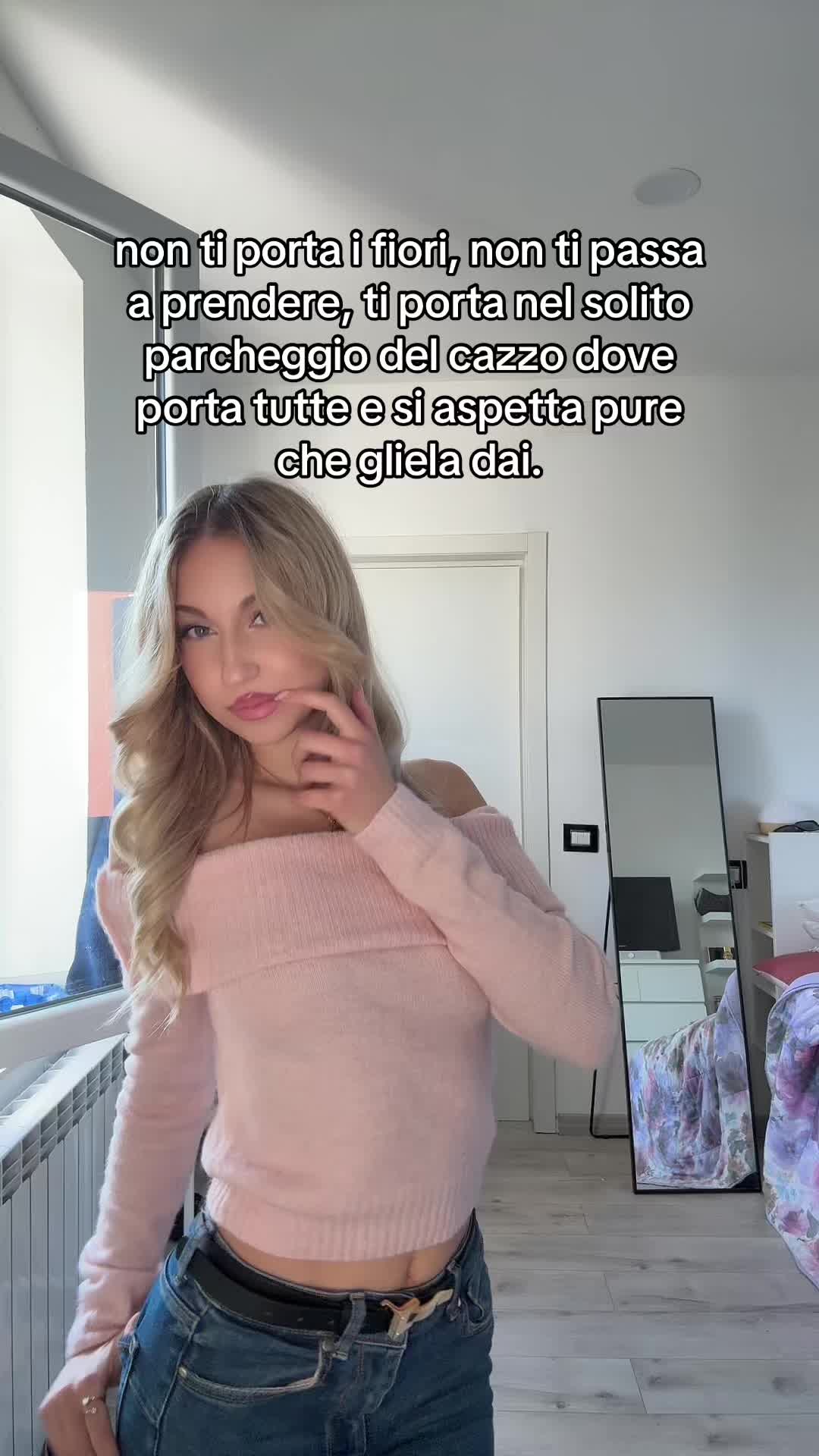 @elena_scaraia_