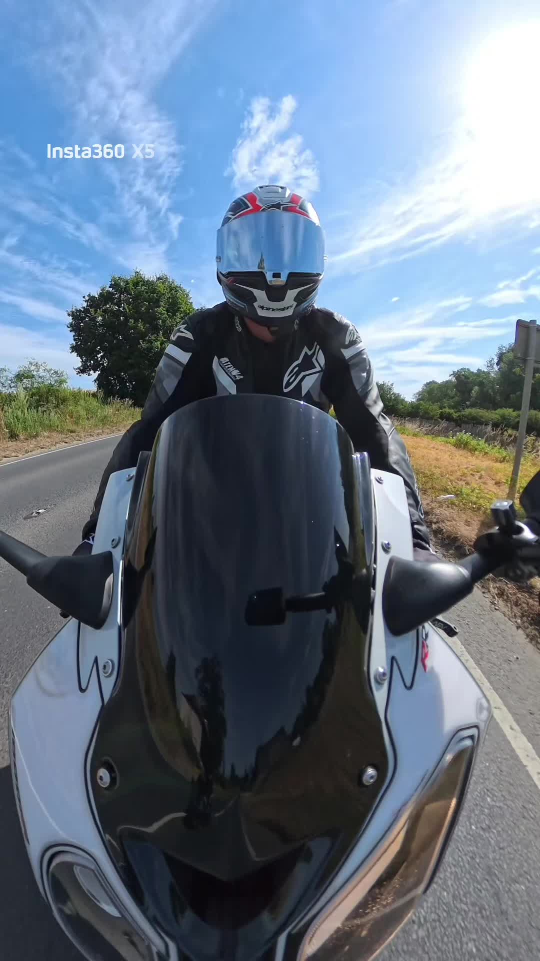 @s1000rr____