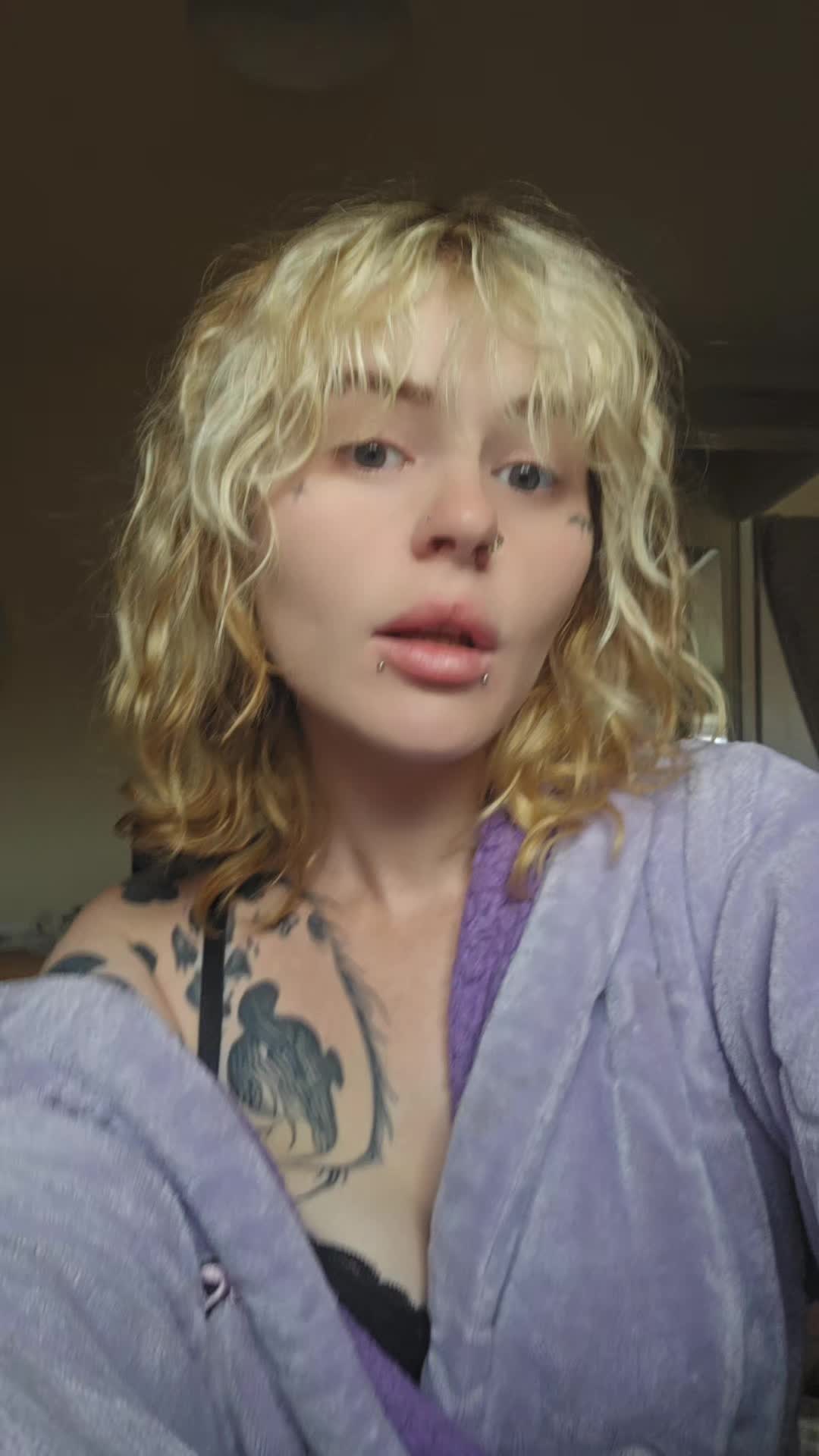 @prettyhotdogs