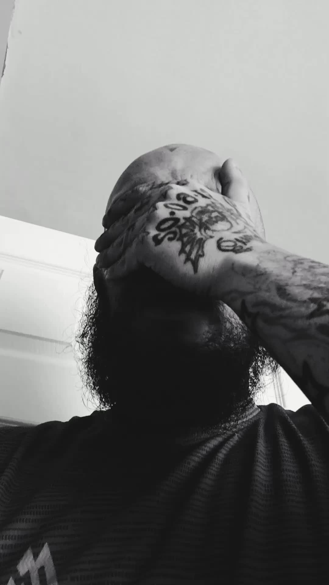 @deadhearttattoo 🏴