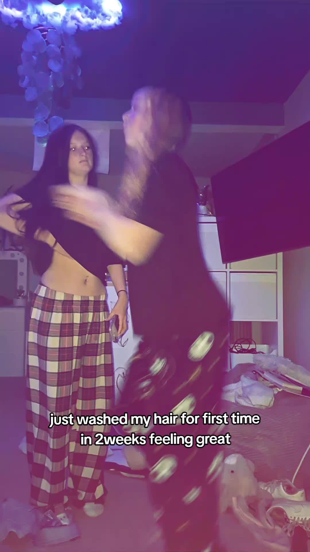 @️