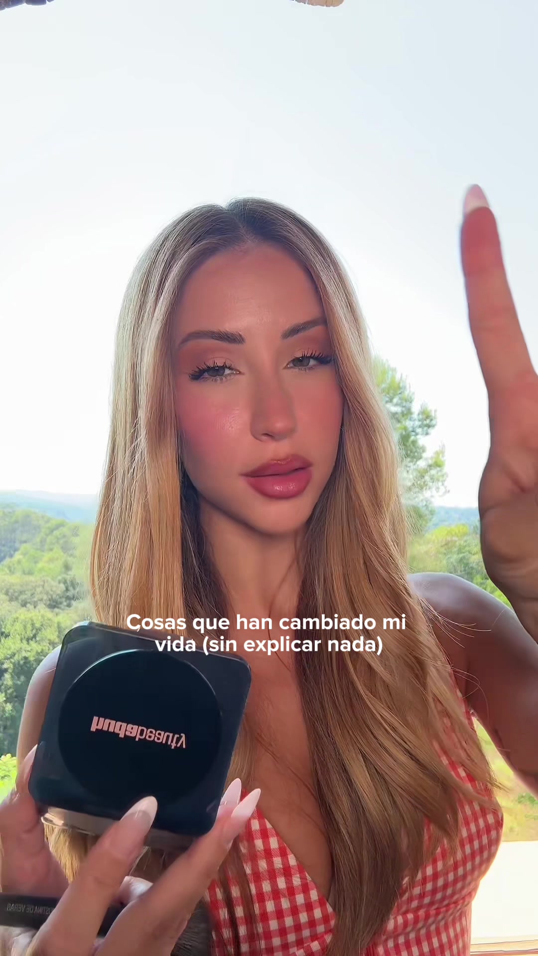 @Claudia Valle