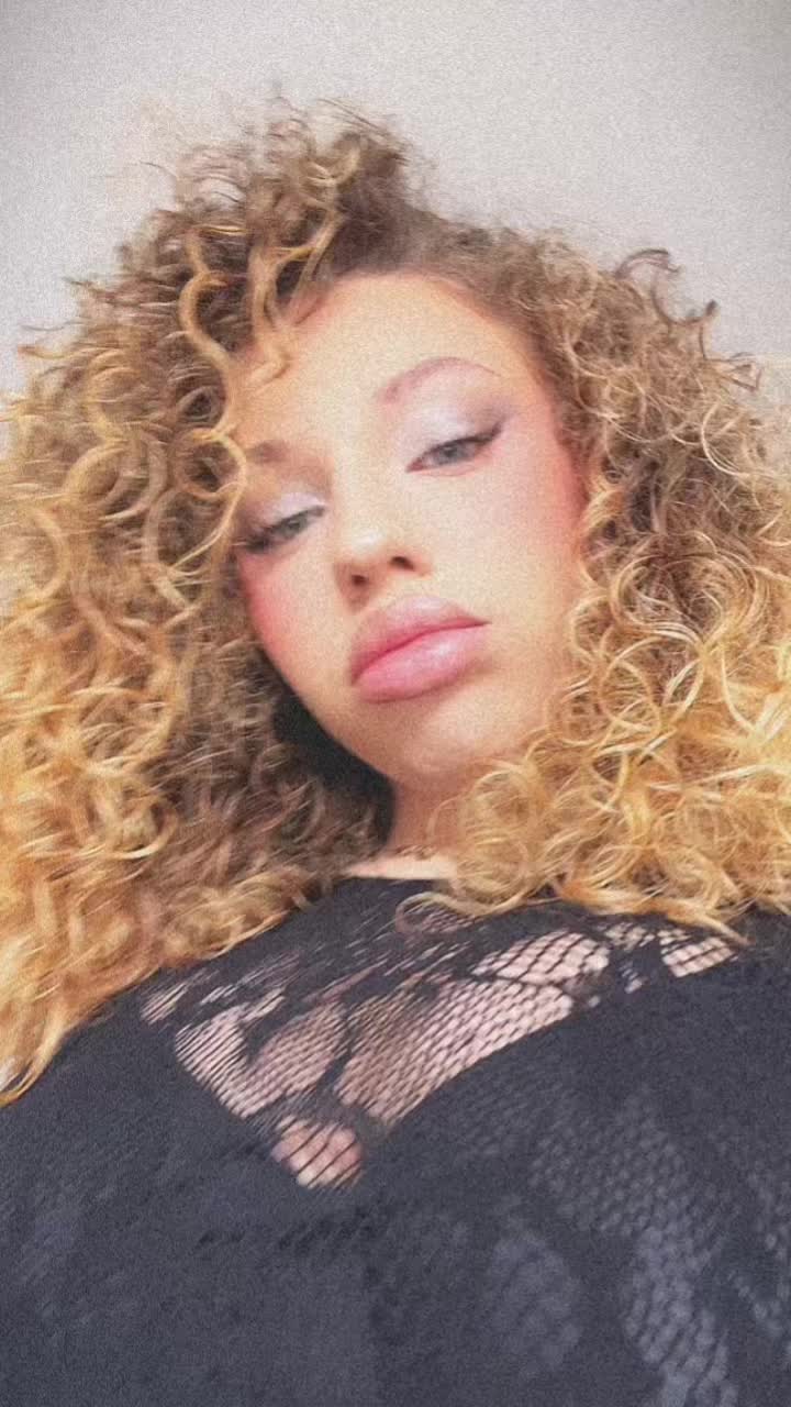 @💗
