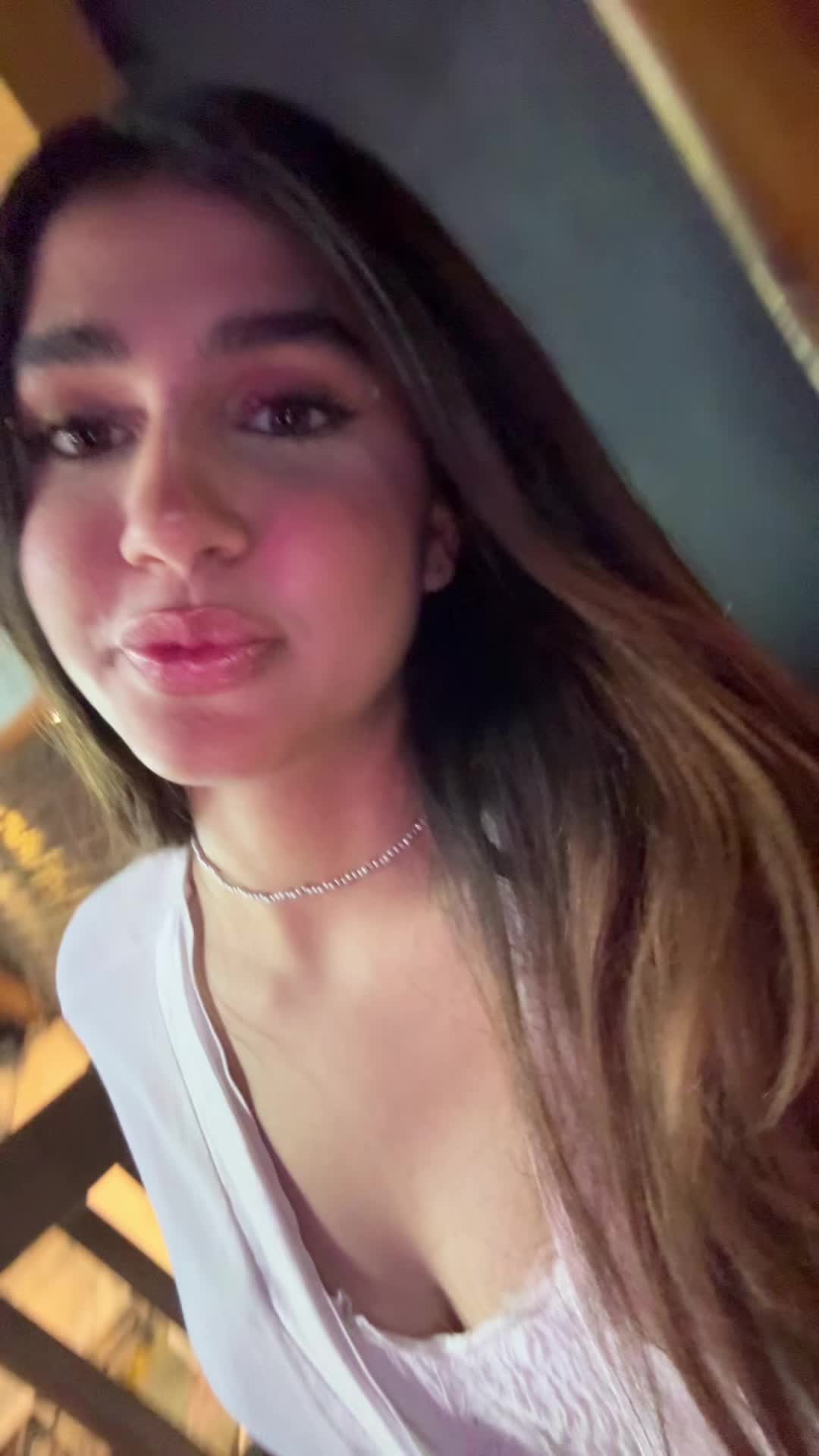 @nafasakbari0