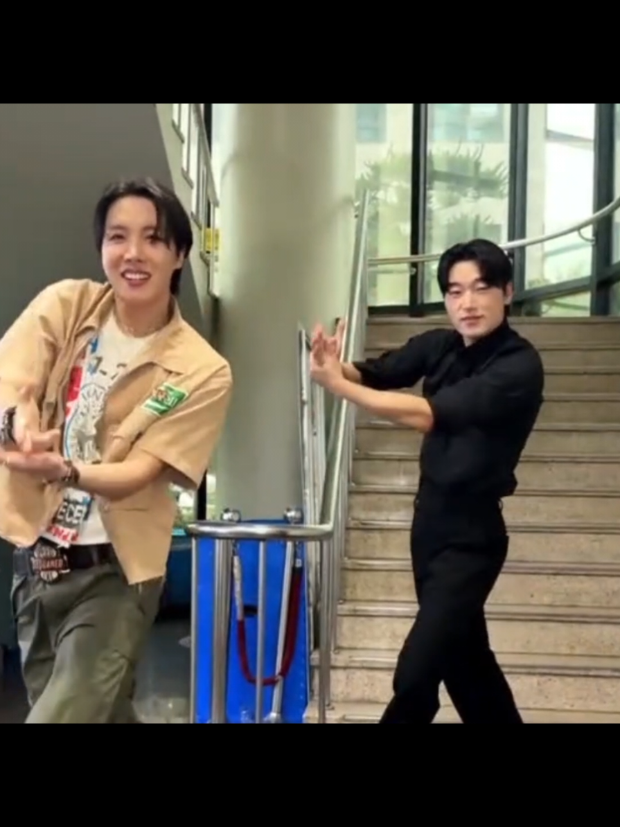 @꧁❀❦ᴊᴀssʏ❦❀꧂
