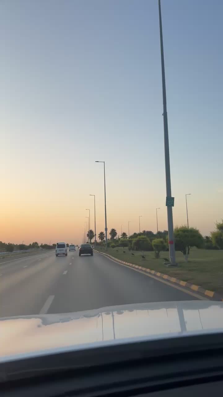 @Xyedaaaa 🇵🇰🇬🇧