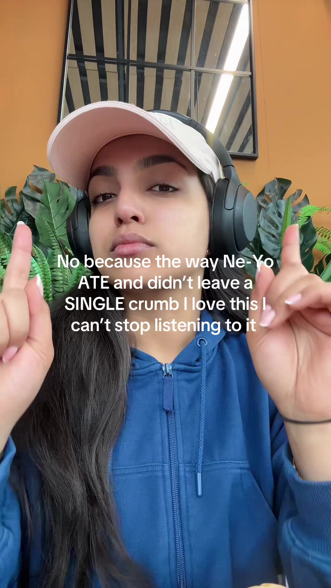 @Meghna | dating n chats🍿