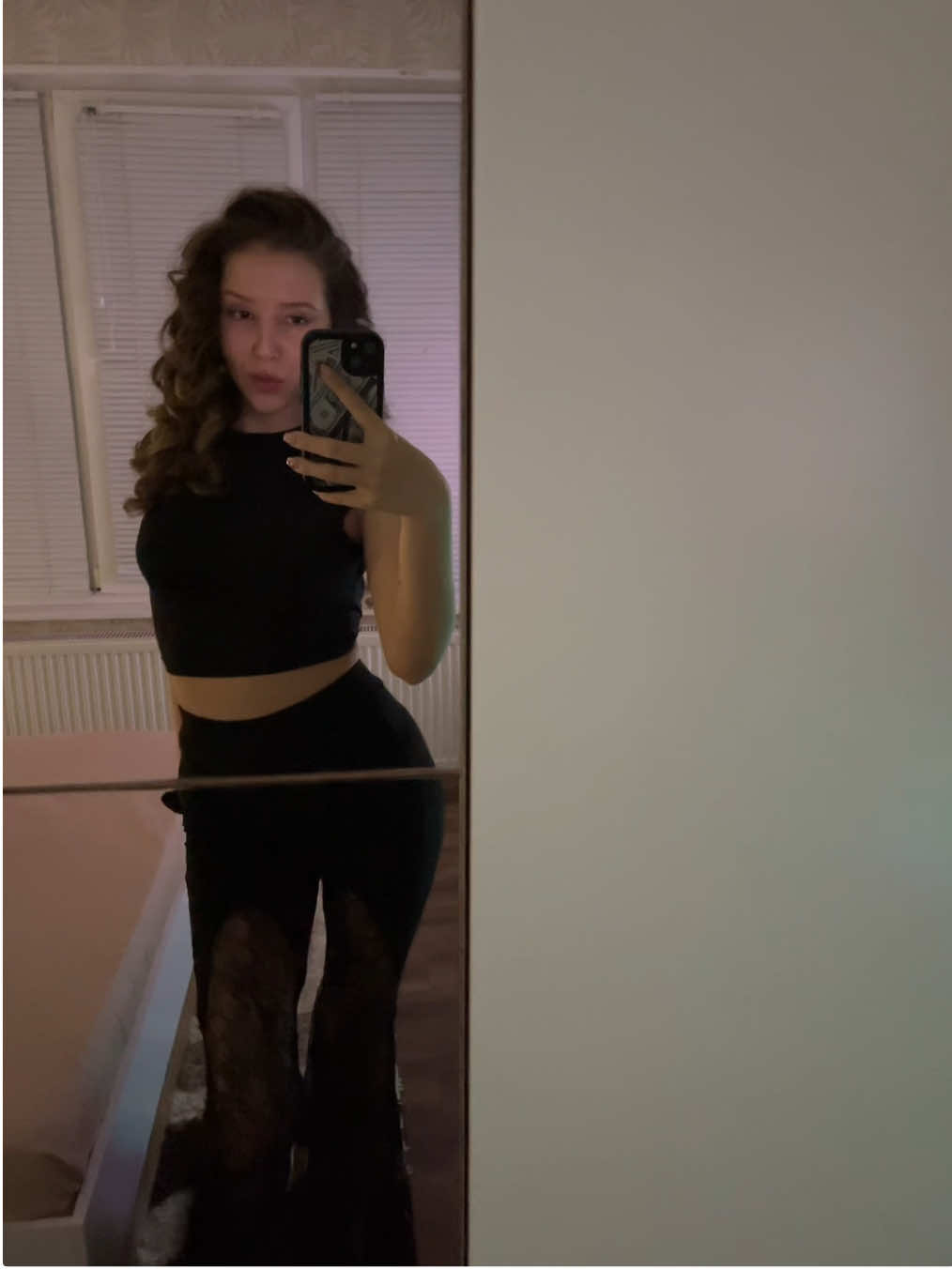 @𝐈𝐯𝐨𝐧𝐚&ensp;𝐏𝐚𝐫𝐯𝐚𝐧𝐨𝐯𝐚