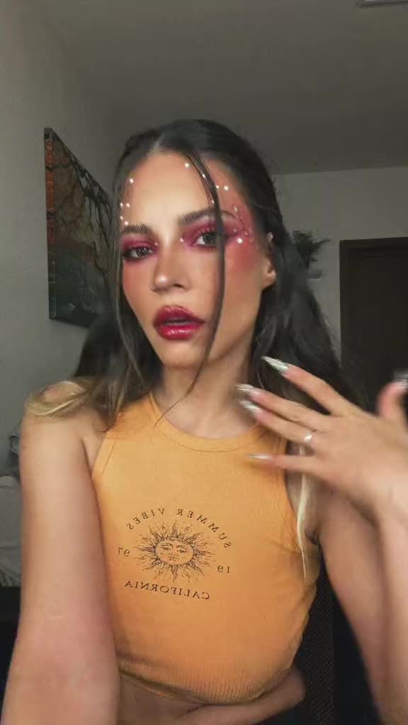@Emma🦋