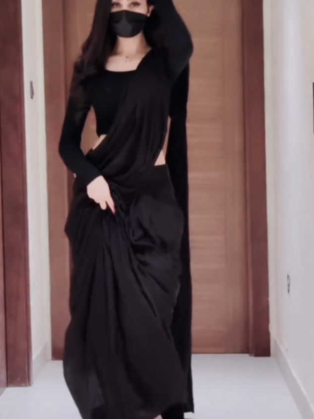 @~ it's Queen 👑🖤🔥~