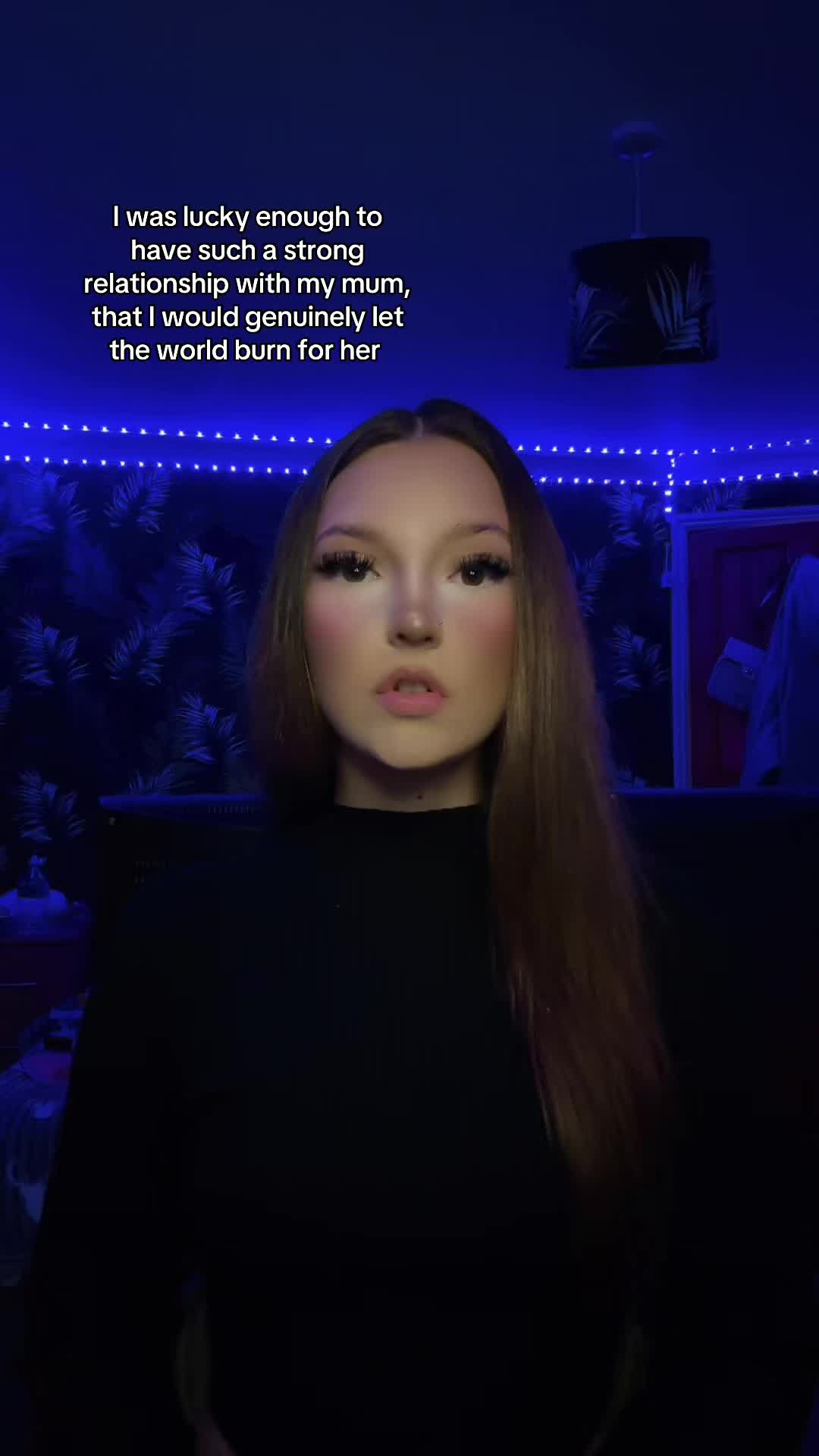@Ella🍎