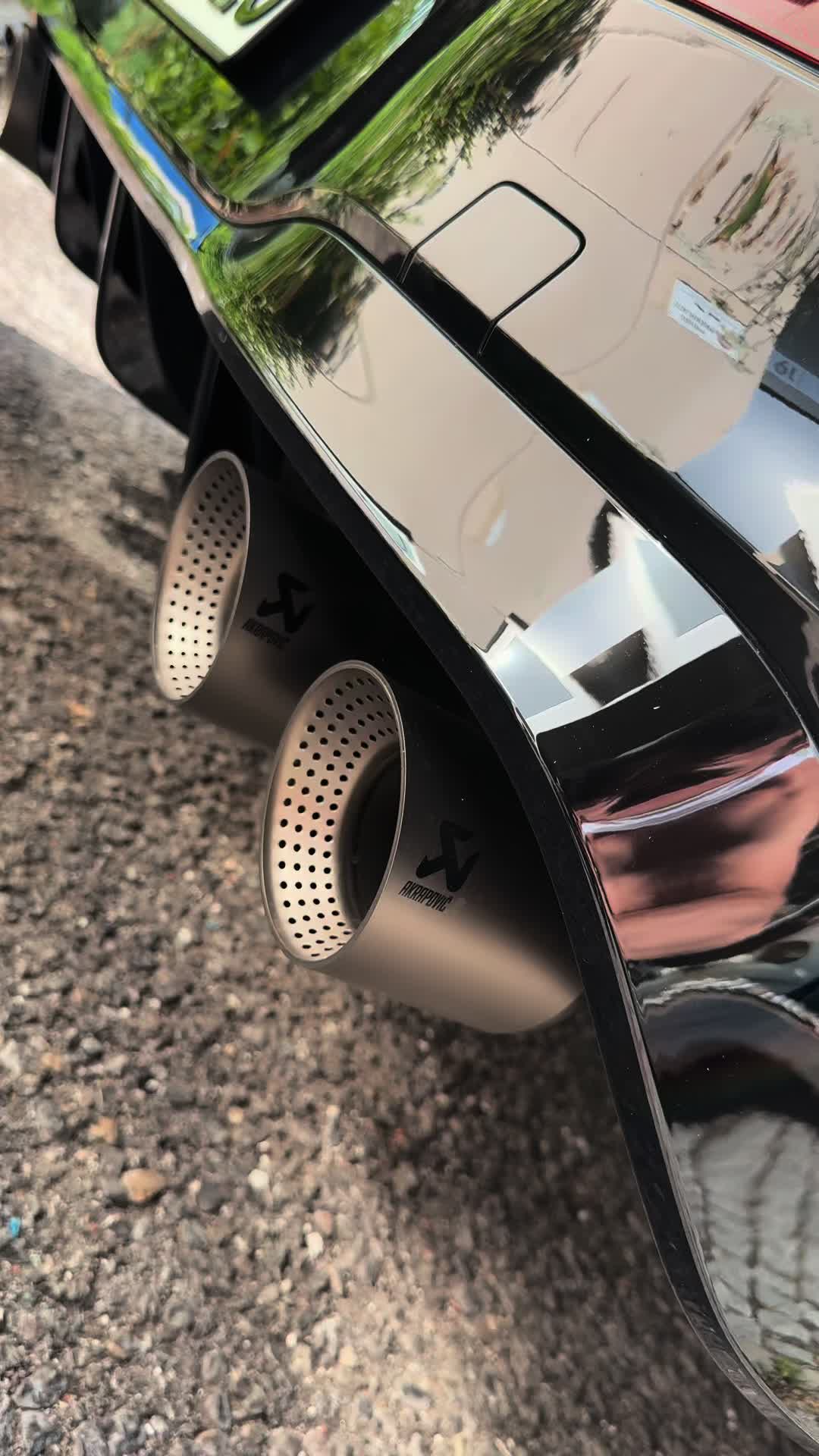 @F18