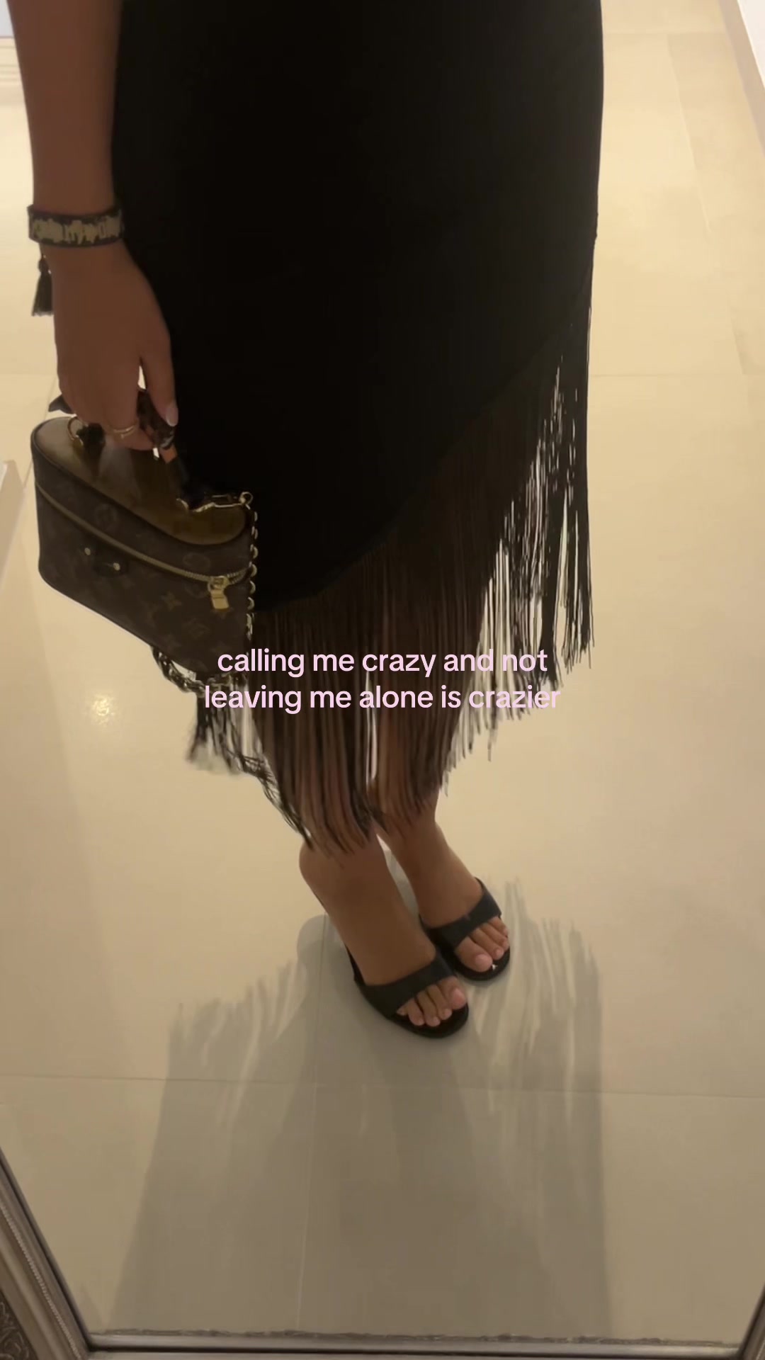 @𝒜𓃮