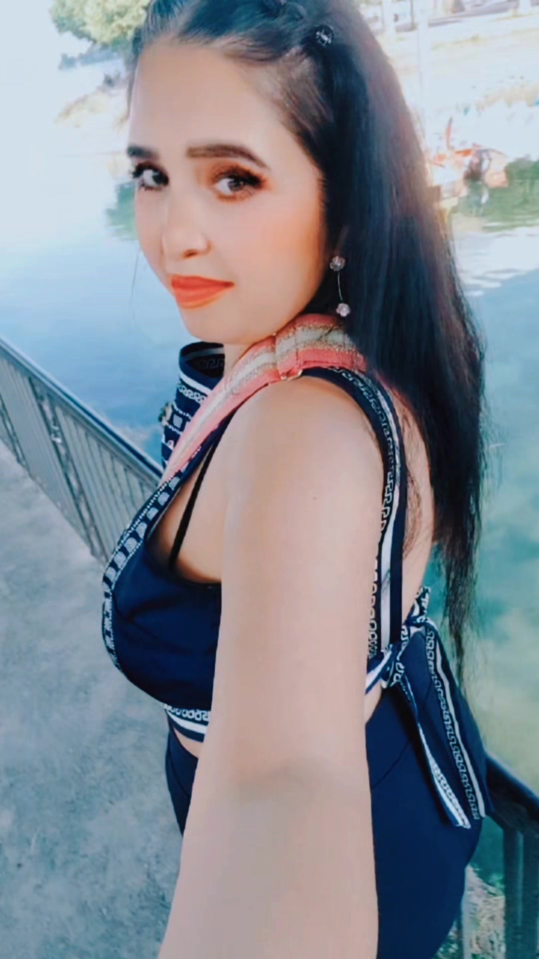 @Chandni🇩🇪New