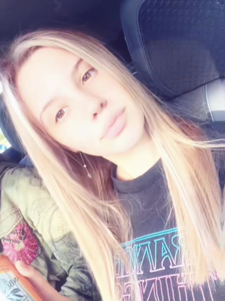 @yvlsilvia