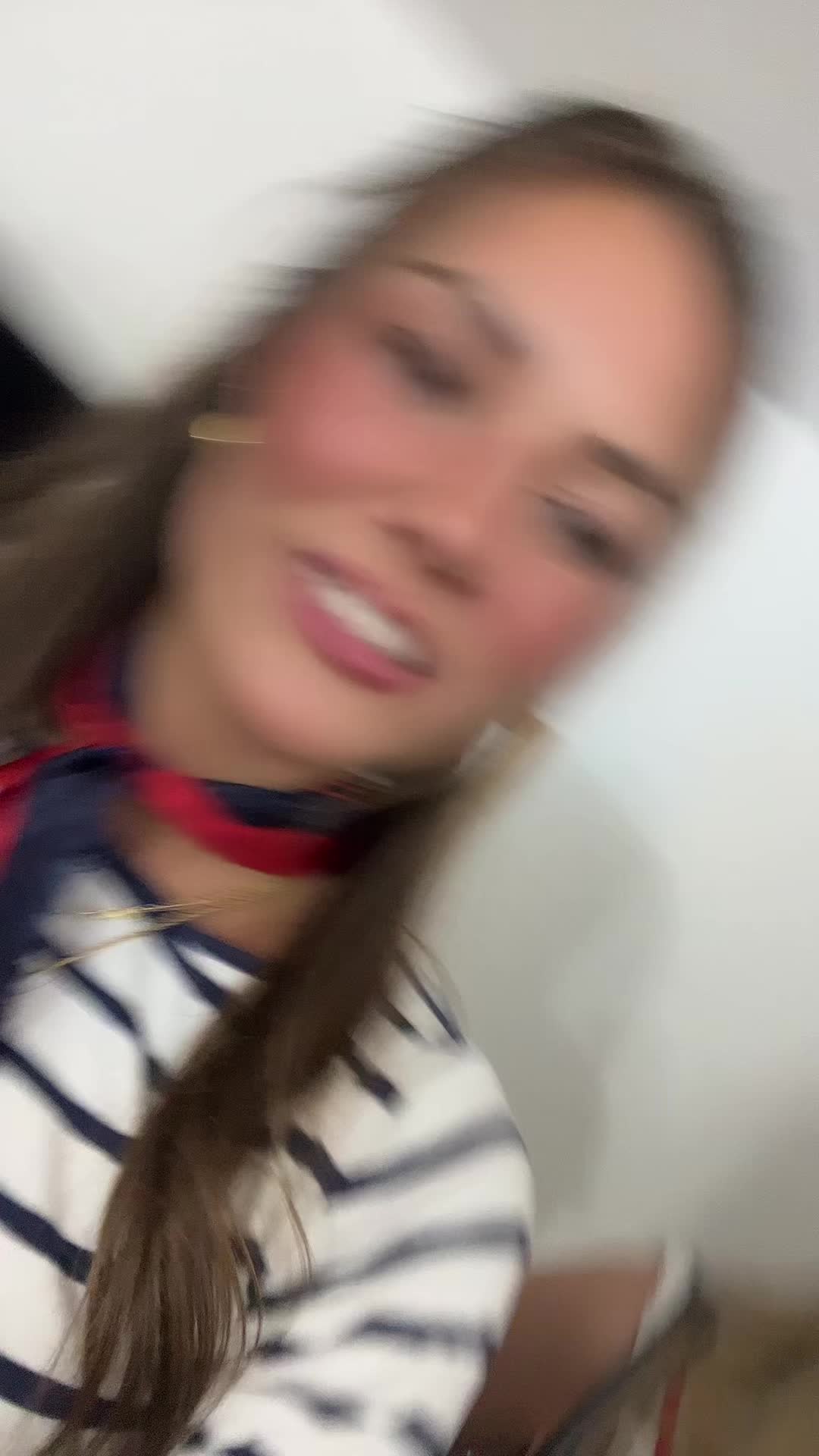 @alejandra