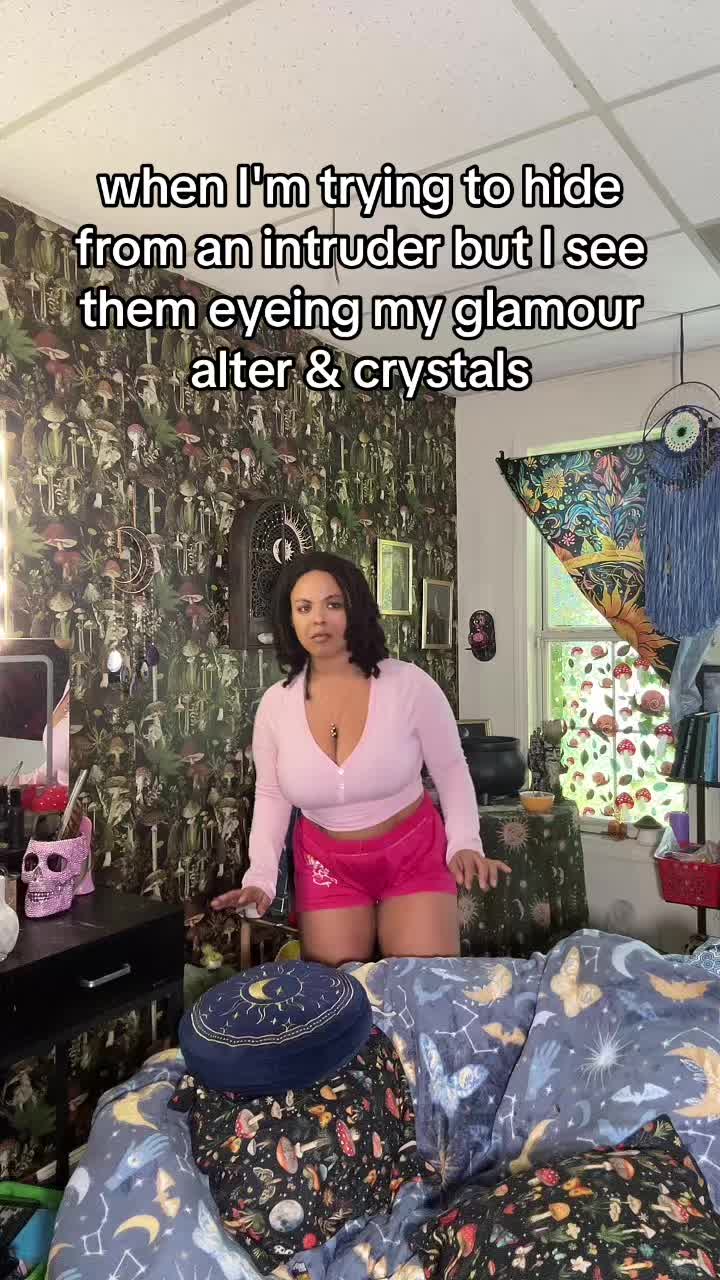 @WhimZee 🌺✨🧚🏽🔮