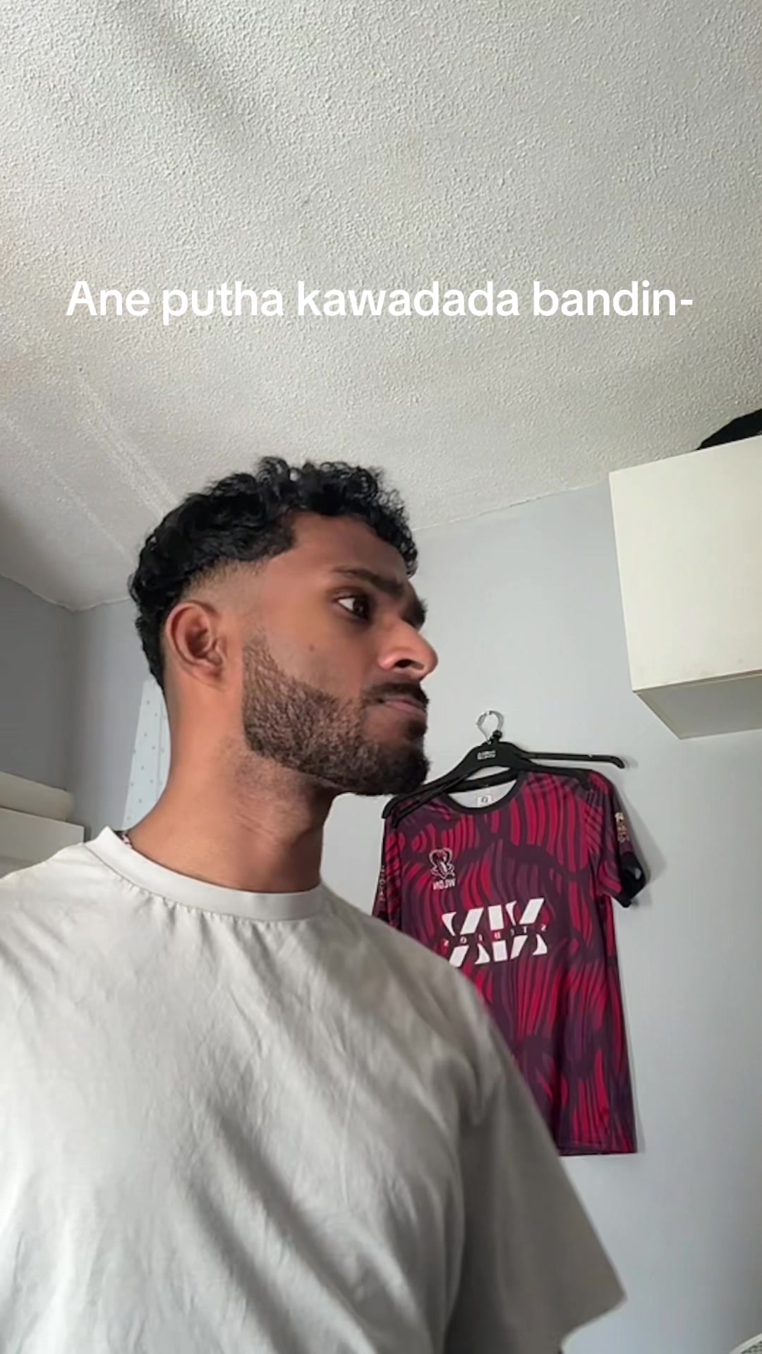 @Sanjana Abeykoon 🇱🇰🇬🇧