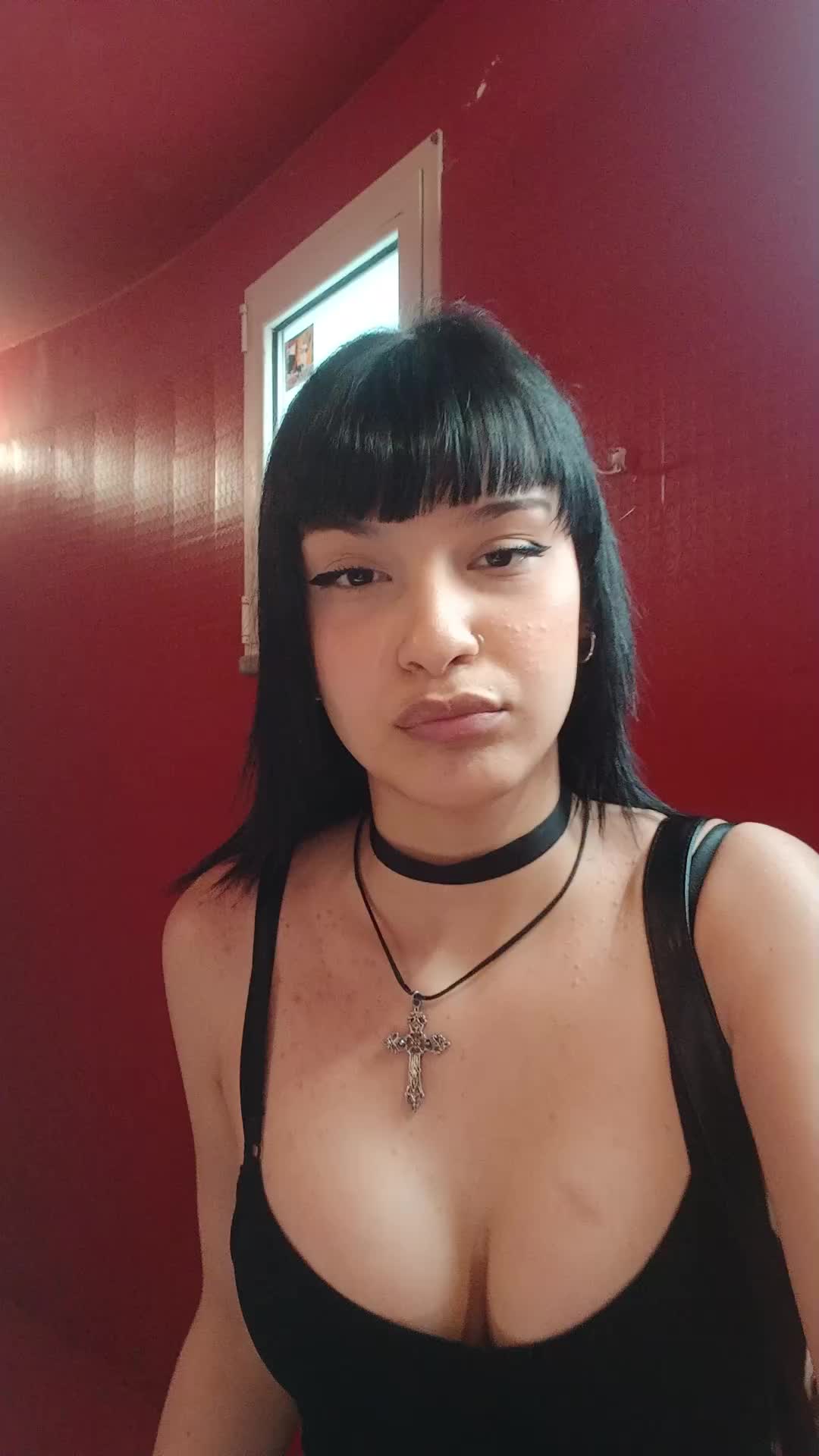 @♱
