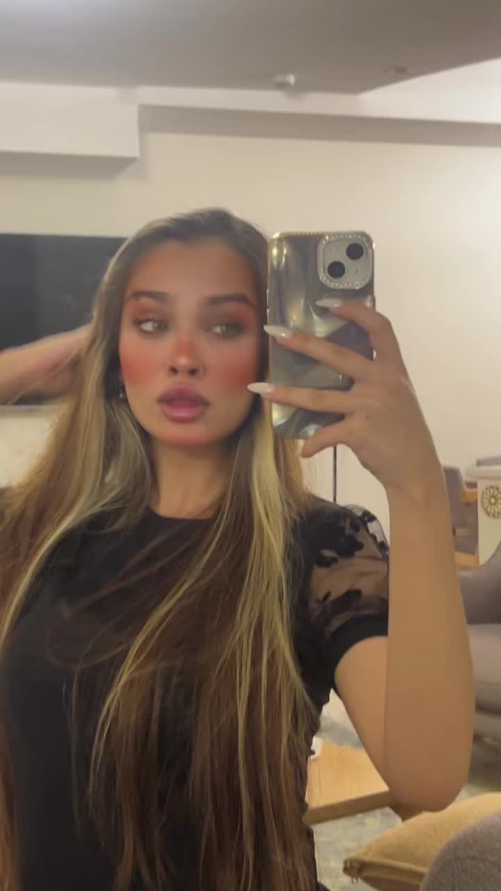 @NaziiiSafari